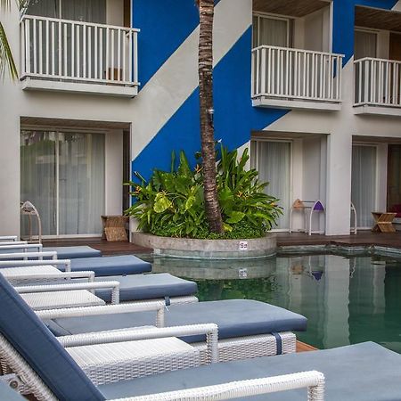Bliss Surfer Hotel By Tritama Hospitality Legian Esterno foto