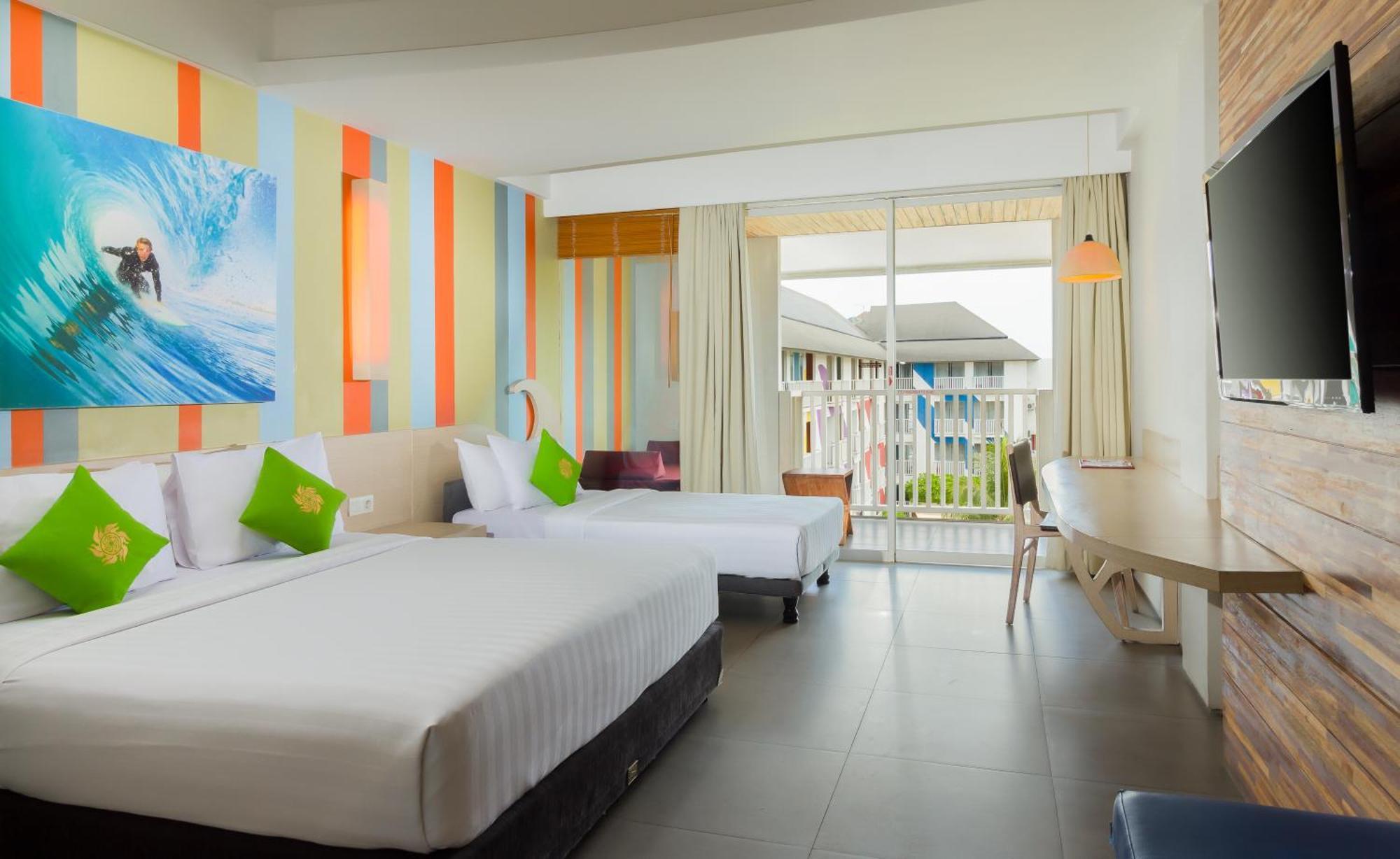 Bliss Surfer Hotel By Tritama Hospitality Legian Esterno foto