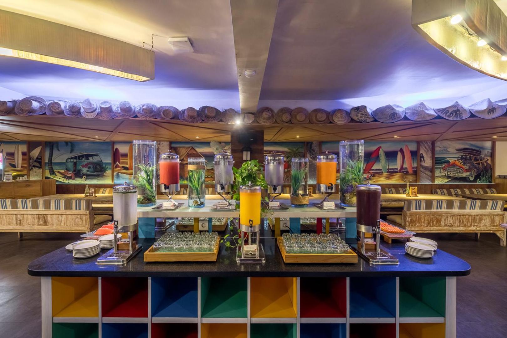 Bliss Surfer Hotel By Tritama Hospitality Legian Esterno foto